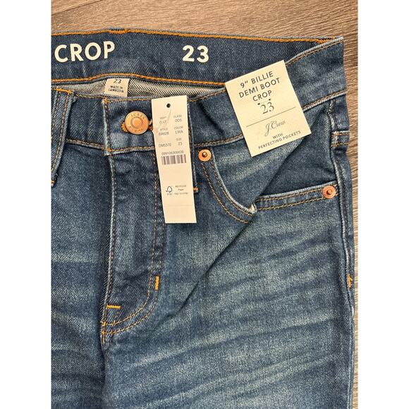 NWT J.Crew 9” Billie Demi Bootcut Crop Mid Rise Jean Size 23 In Lantern Wash - Picture 3 of 6